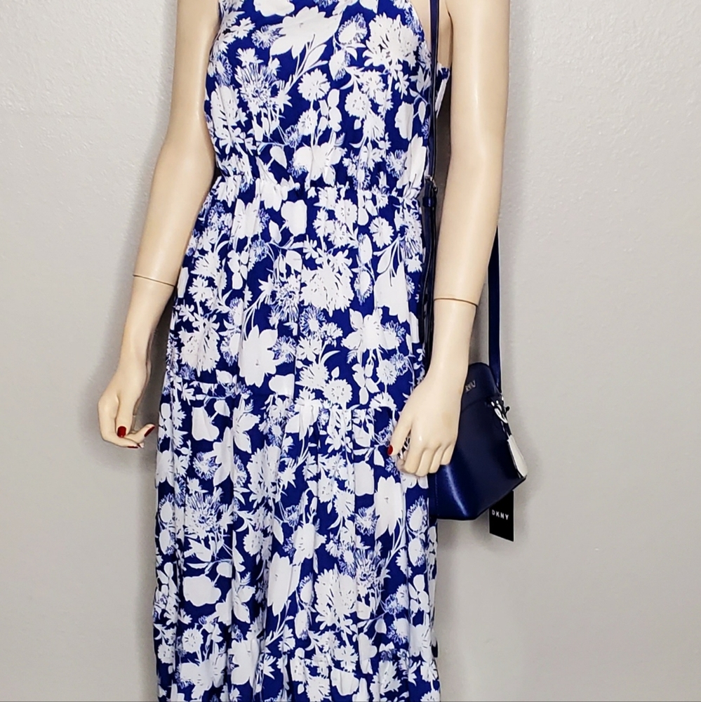 New long floral sleeveless summer dress. - Picture 2 of 5